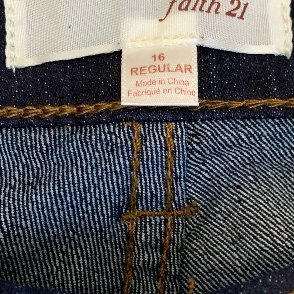 Forever 21 Jeans New - Picture 7 of 7